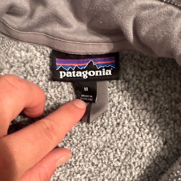Patagonia Gray Sweater - Picture 4 of 4